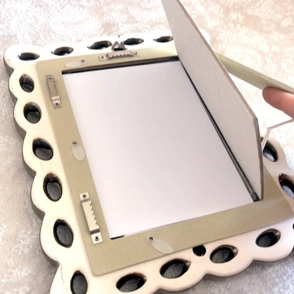 Brand New Grasslands Road Metallic Pewter Ceramic Picture Frame for 5